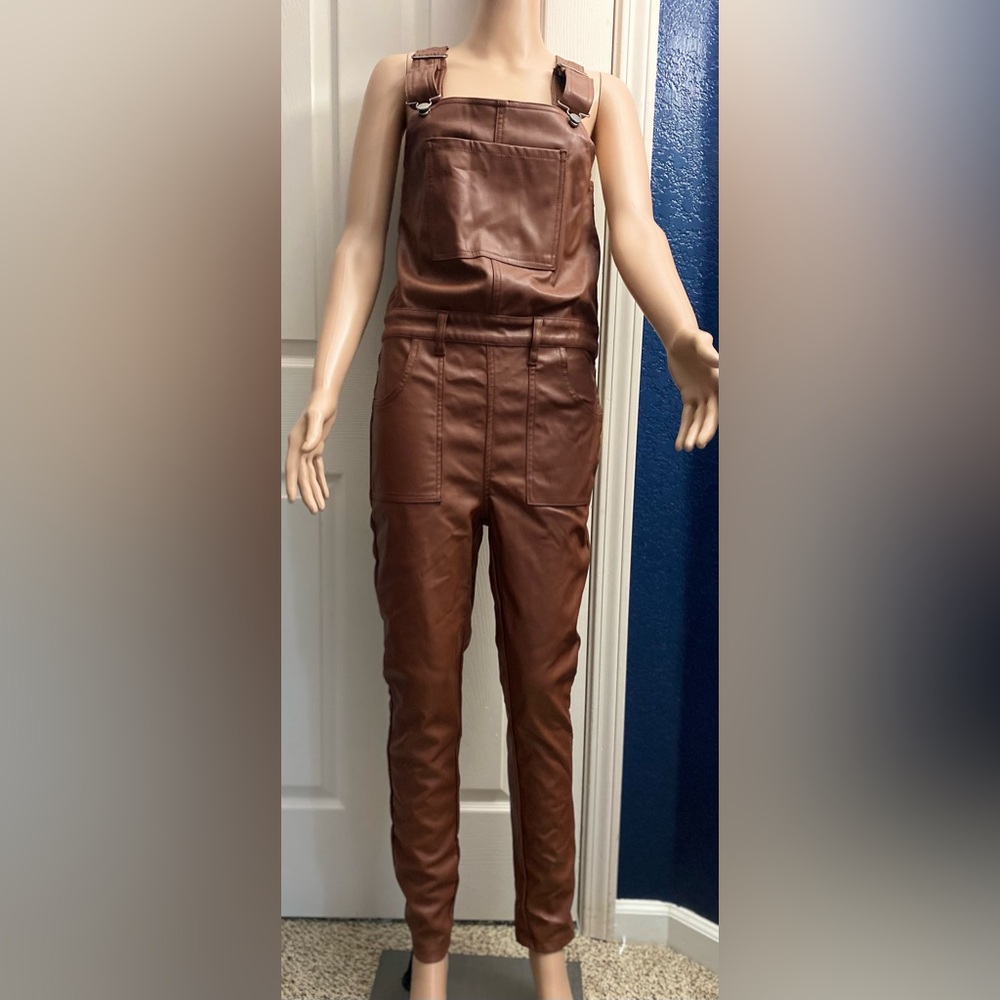 Tinseltown Brown Leather Apparel